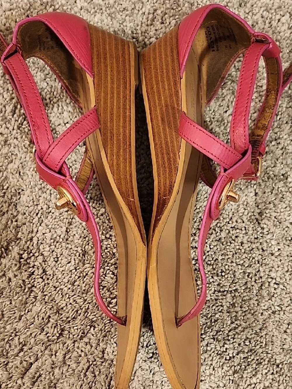 COACH Hot Pink Fuschia Leather T-Strap Sandals with Gold Turn-Lock - Picture 2 of 5